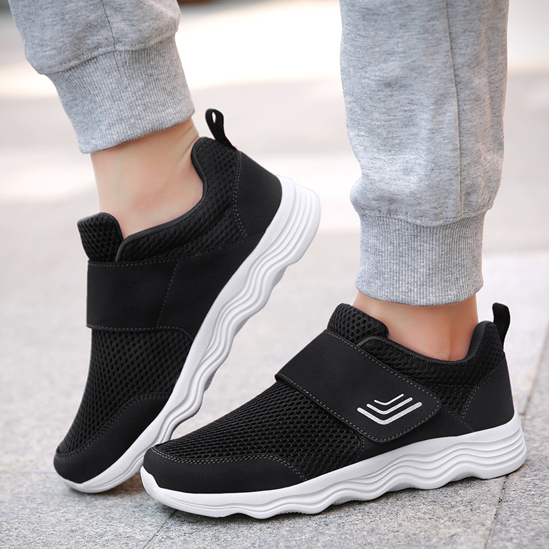 Women's Casual Comfort Walking Shoes Ultralight Flats Non-Slip Hook & Loop Fashion Sneakers
