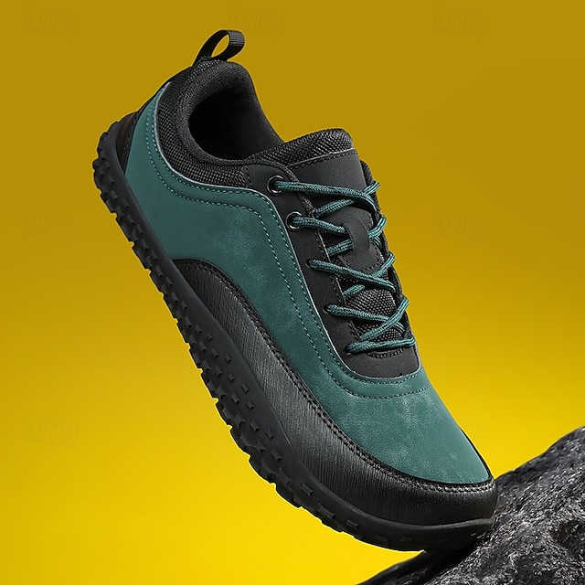 Green and Black Men's Outdoor Hiking Shoes with Lace-Up Closure and Rugged Sole – Ideal for Adventure Seekers, Casual Outdoor Activities and Everyday Fashion