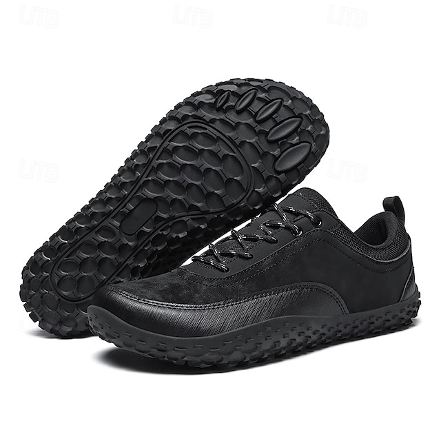 Green and Black Men's Outdoor Hiking Shoes with Lace-Up Closure and Rugged Sole – Ideal for Adventure Seekers, Casual Outdoor Activities and Everyday Fashion