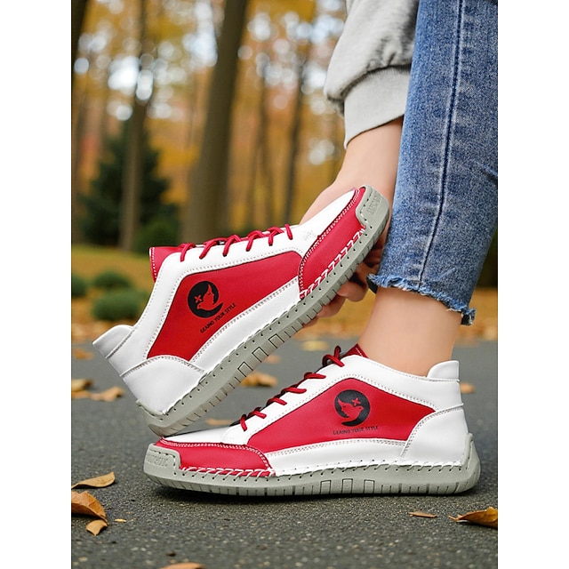 Women's Red and White Casual Walking Sneakers – Soft Flexible Sole, Retro Sport Style, Ideal for Holiday Outfits, Daily Errands, Outdoor Strolls and Christmas-Themed Looks