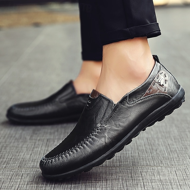 Men's Casual Brown Loafers with Soft Faux Leather Upper, Hand-Stitched Detailing, and Durable Rubber Sole - Perfect for Everyday Wear and Outdoor Activities