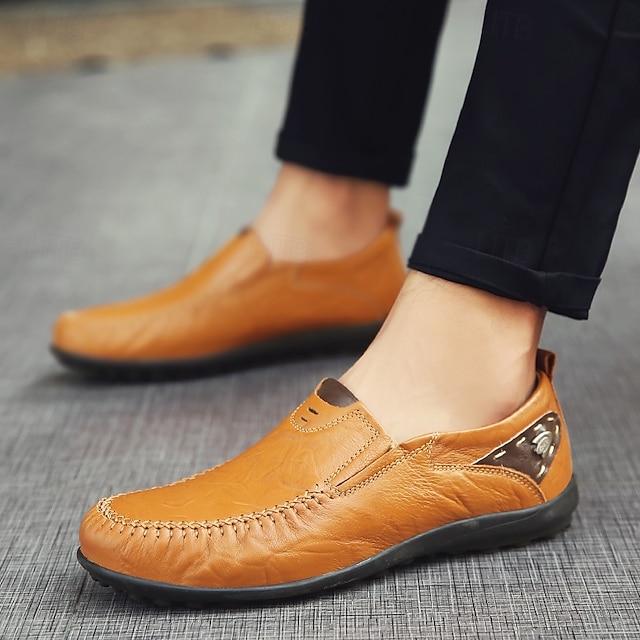 Men's Casual Brown Loafers with Soft Faux Leather Upper, Hand-Stitched Detailing, and Durable Rubber Sole - Perfect for Everyday Wear and Outdoor Activities