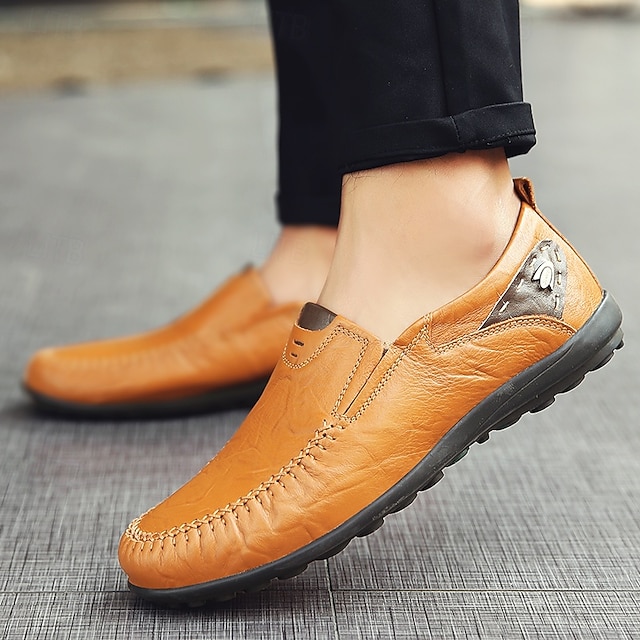 Men's Casual Brown Loafers with Soft Faux Leather Upper, Hand-Stitched Detailing, and Durable Rubber Sole - Perfect for Everyday Wear and Outdoor Activities