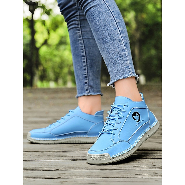Women's Red and White Casual Walking Sneakers – Soft Flexible Sole, Retro Sport Style, Ideal for Holiday Outfits, Daily Errands, Outdoor Strolls and Christmas-Themed Looks
