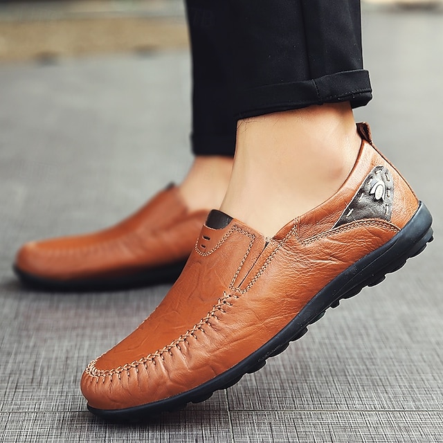 Men's Casual Brown Loafers with Soft Faux Leather Upper, Hand-Stitched Detailing, and Durable Rubber Sole - Perfect for Everyday Wear and Outdoor Activities