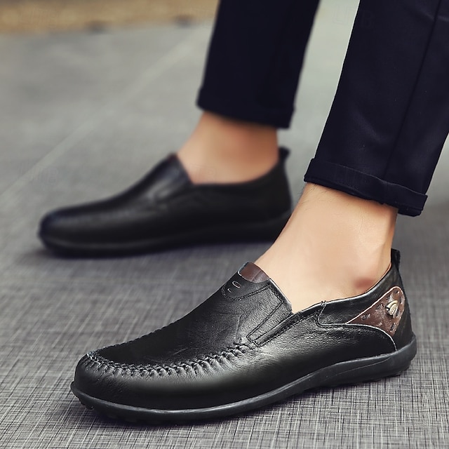 Men's Casual Brown Loafers with Soft Faux Leather Upper, Hand-Stitched Detailing, and Durable Rubber Sole - Perfect for Everyday Wear and Outdoor Activities