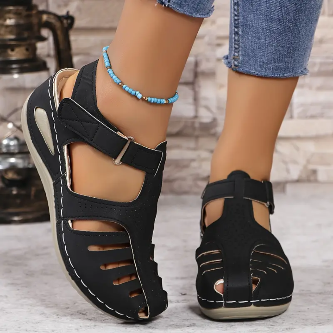 🔥 Verkaufsschlager! Ergonomische Sandalen mit geschlossener Zehe, Bogenstütze, bequem und strapazierfähig im Alltag.