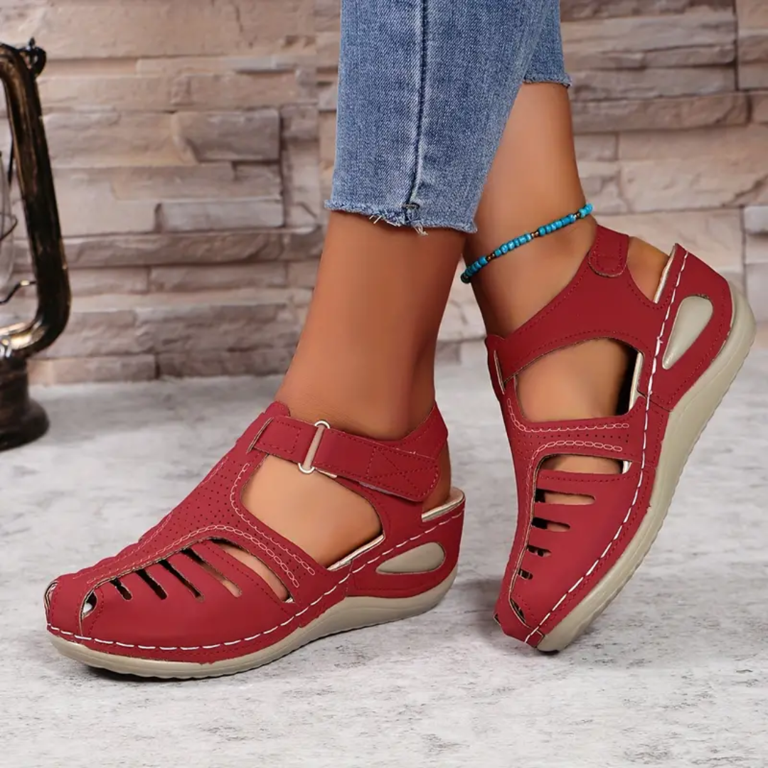 🔥 Verkaufsschlager! Ergonomische Sandalen mit geschlossener Zehe, Bogenstütze, bequem und strapazierfähig im Alltag.