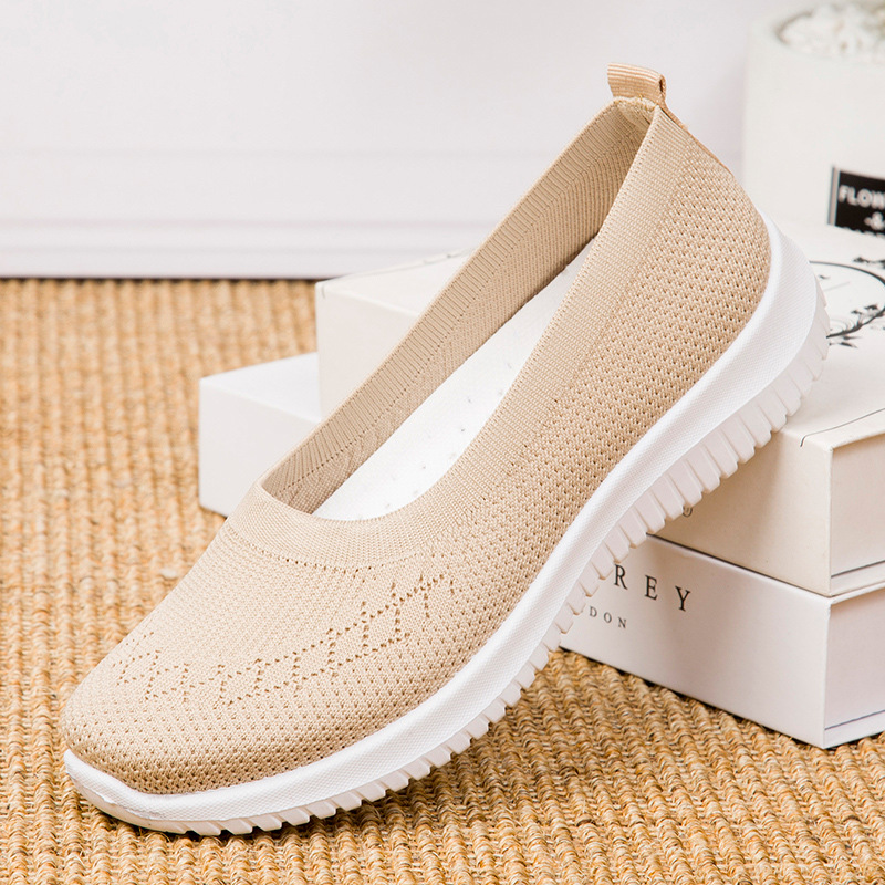 2025 New Old Beijing Cloth Shoes Women'S Foreign Trade Flat Fly Knitted Shoes Women'S Spring And Autumn Slip-On Shoes For Middle-Aged And Elderly Mothers