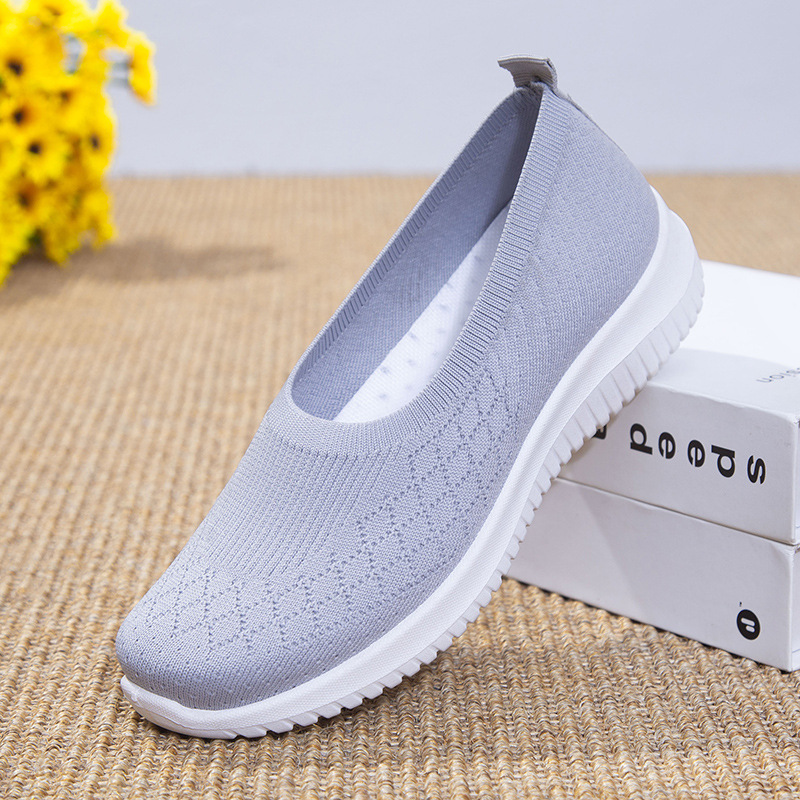 2025 New Old Beijing Cloth Shoes Women'S Foreign Trade Flat Fly Knitted Shoes Women'S Spring And Autumn Slip-On Shoes For Middle-Aged And Elderly Mothers