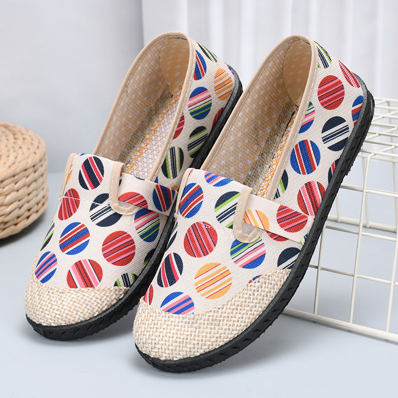Beijing Cloth Shoes For Women, Middle-Aged And Elderly Mothers, Non-Slip Soft Soles, Tendon Soles, Canvas Work Embroidery