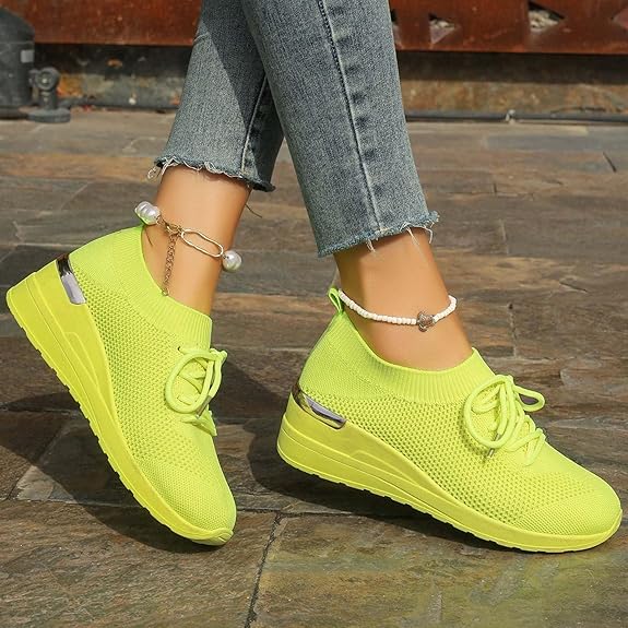 Women's Lightweight Comfortable Breathable Arch Support Slip-On Sneakers