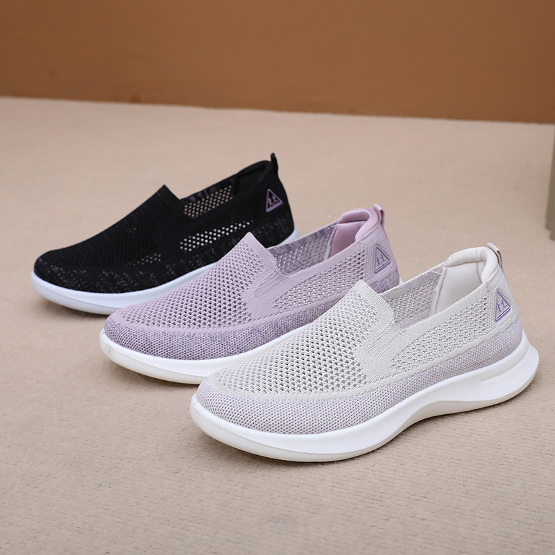 Shoes For Women 2026 Summer New Fashion Versatile Mom Shoes Casual Sports Soft Sole Breathable Slip-On Shoes