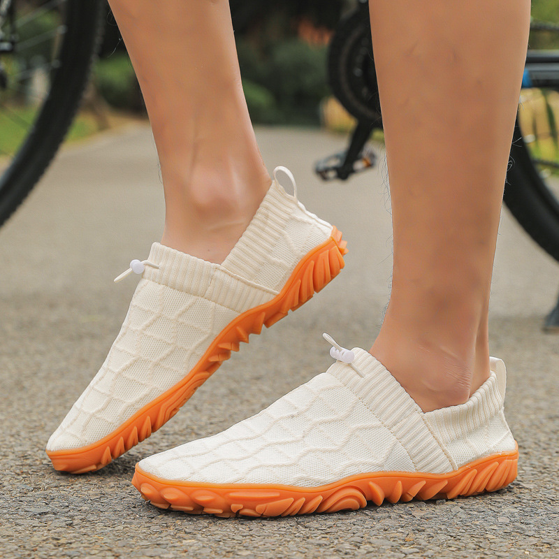 Unisex Barefoot Comfort Shoes | Breathable Flyknit, No-Tie Fastening & Non-Slip Traction for Busy Lifestyles