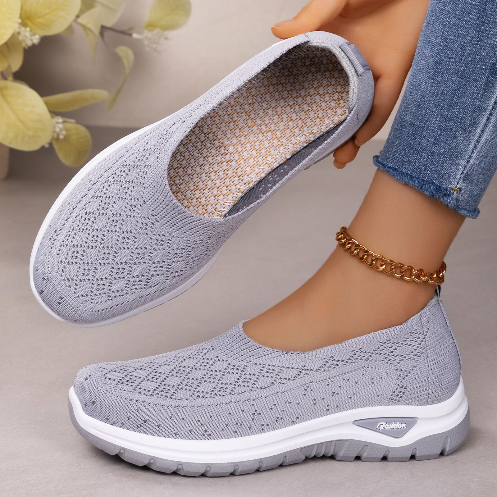 2026 New Women's Walking Shoes - Breathable, Non-Slip & Arch Support for Seniors