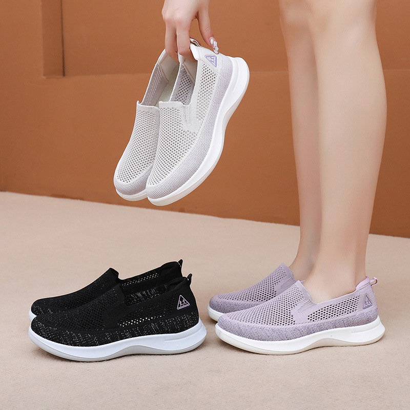 Shoes For Women 2026 Summer New Fashion Versatile Mom Shoes Casual Sports Soft Sole Breathable Slip-On Shoes