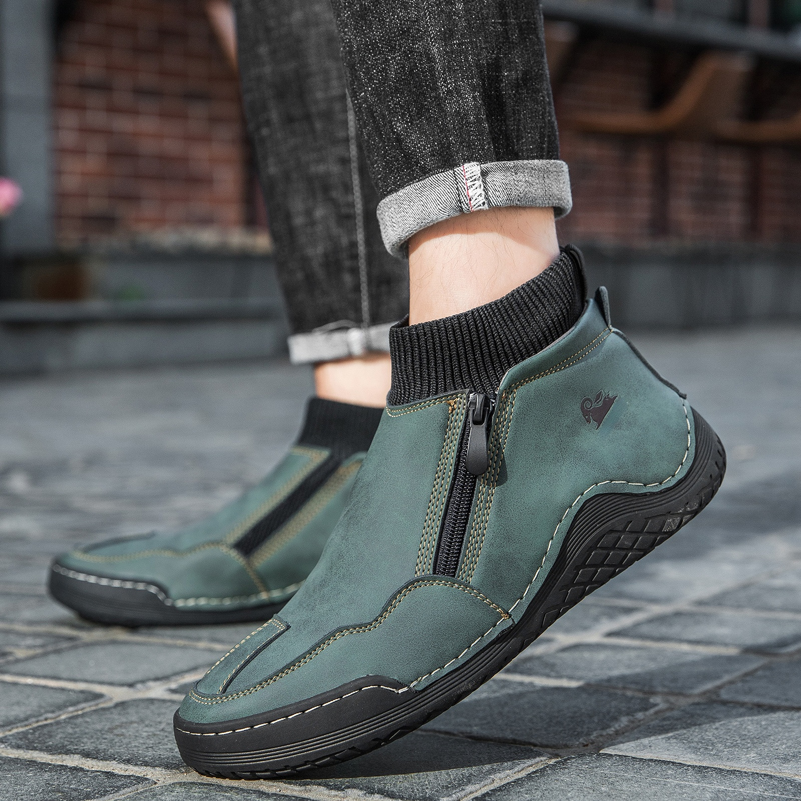 🔥On This Week Sale 70% OFF🔥Men's Casual Sneakers - Breathable Synthetic Upper, Non-Slip Rubber Sole, Comfortable Fabric Lining for Walking & Driving