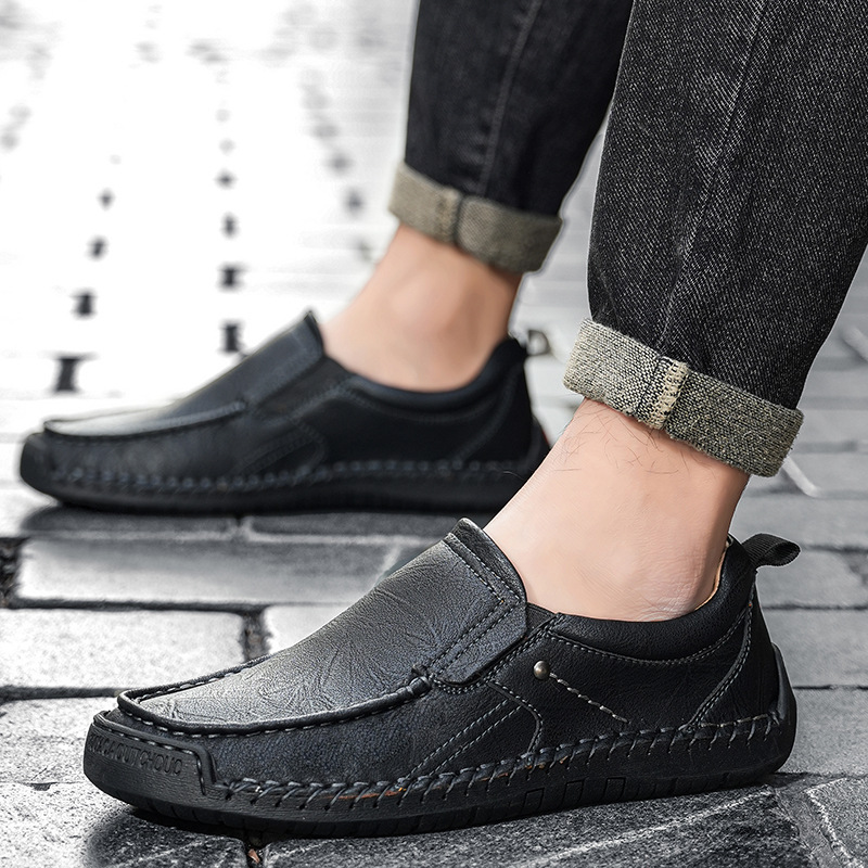 Cross-Border Large Size Spring Hand-Sewn Men'S Shoes Soft-Soled Slip-On Casual Leather Shoes Outdoor Slip-On Men'S Beanie Shoes