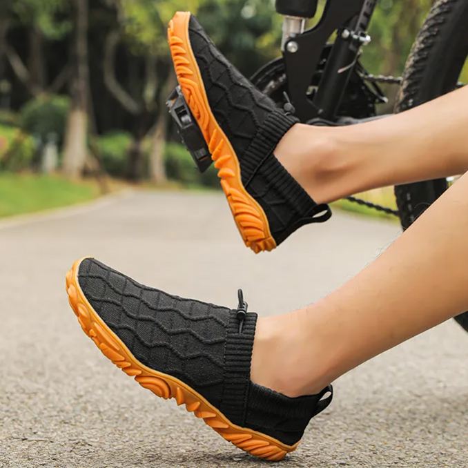 Versatile Barefoot Breathable Fly Knit Sports Shoes For Men And Women Outdoor Sports Running Exercise Absorbent Sweat Daily Walking Morning Exercise Shoes