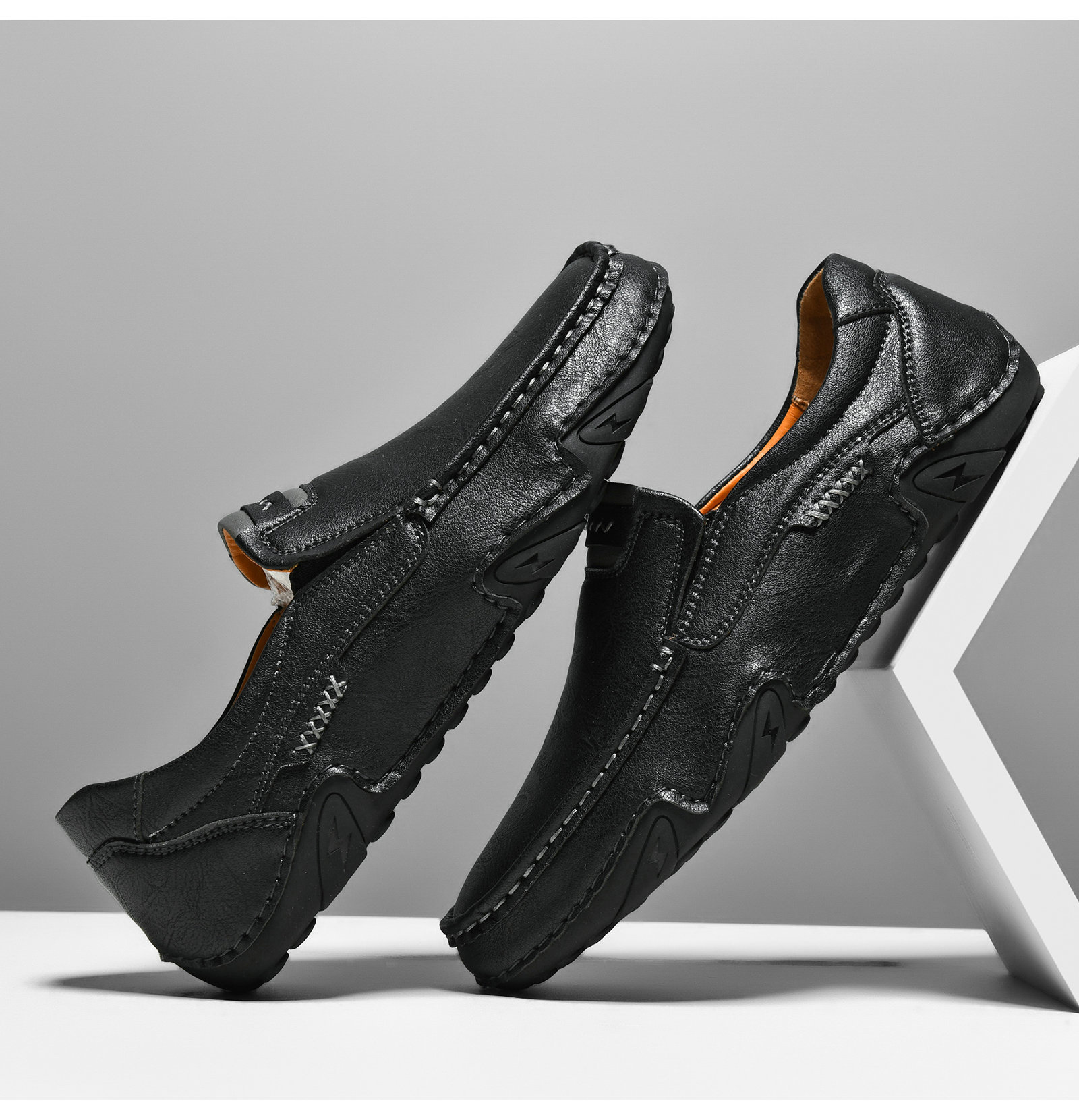 ⏰Letzter Tag: 50 % Rabatt! 🔥 Präzisionsgenähte Herren-Loafer aus echtem Leder | Schnürsenkelösenloses Design, ganztägiger Tragekomfort, geeignet für den Alltag.