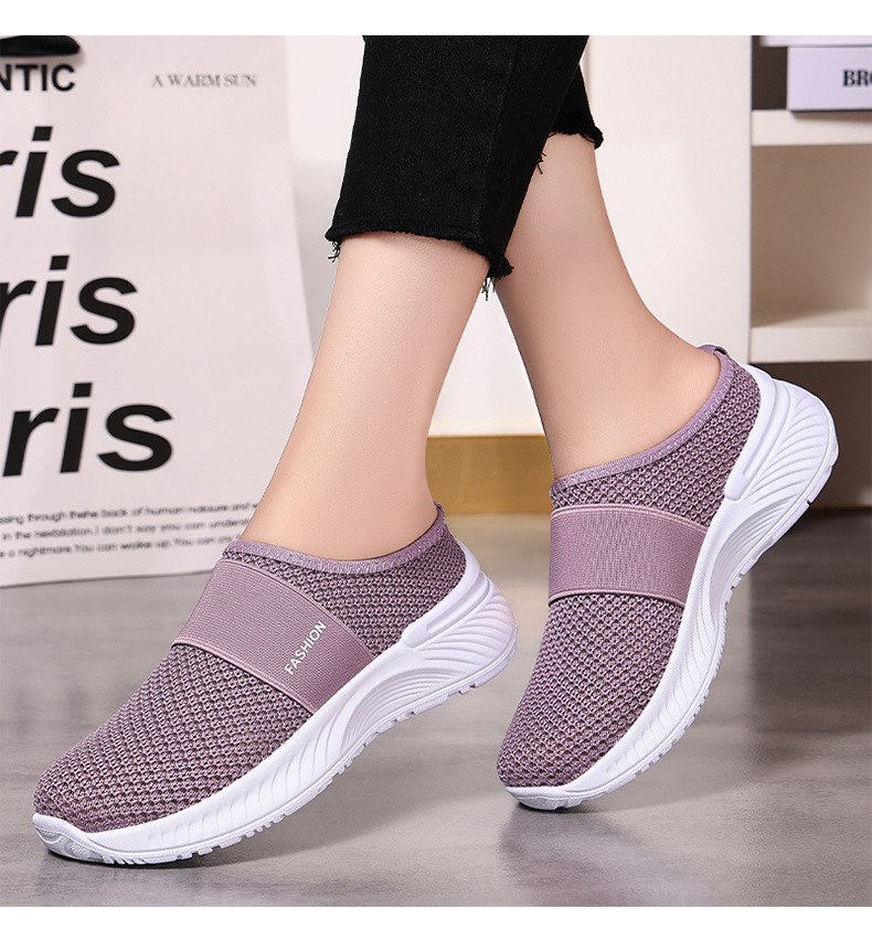 Women's Summer Slippers Comfortable Thick Sole Closed Toe Design Perfect For Beach Vacations Casual Wear With