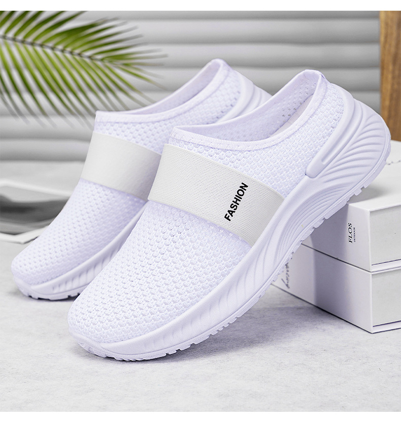 Women's Summer Slippers Comfortable Thick Sole Closed Toe Design Perfect For Beach Vacations Casual Wear With