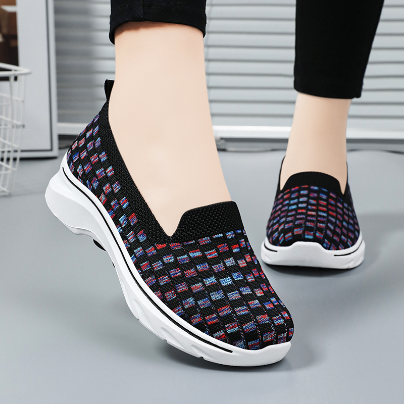 🚶‍♀️👟Clearance!!!⏱️Last Hour!!✨Women's Commuting Lightweight Breathable Wide Toe Arch Support Slip-On Sneakers