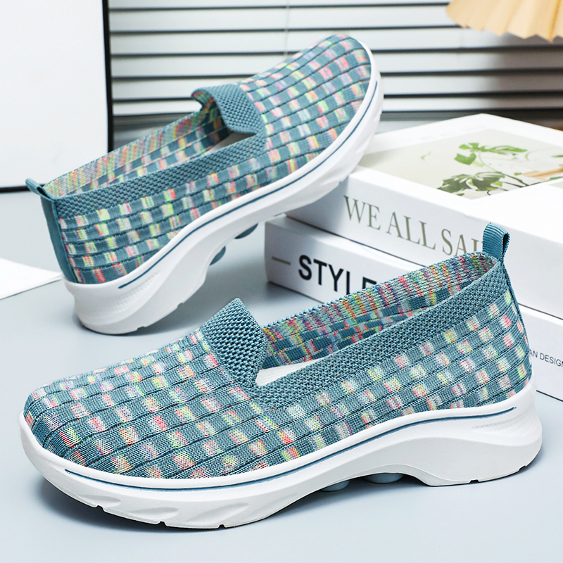 🚶‍♀️👟Clearance!!!⏱️Last Hour!!✨Women's Commuting Lightweight Breathable Wide Toe Arch Support Slip-On Sneakers