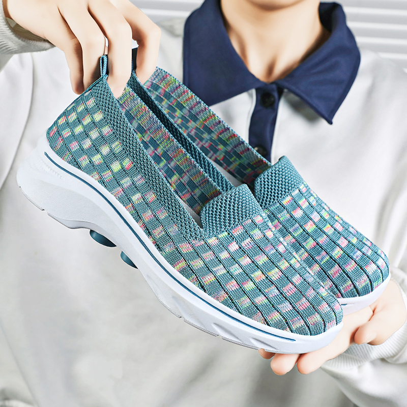 🚶‍♀️👟Clearance!!!⏱️Last Hour!!✨Women's Commuting Lightweight Breathable Wide Toe Arch Support Slip-On Sneakers