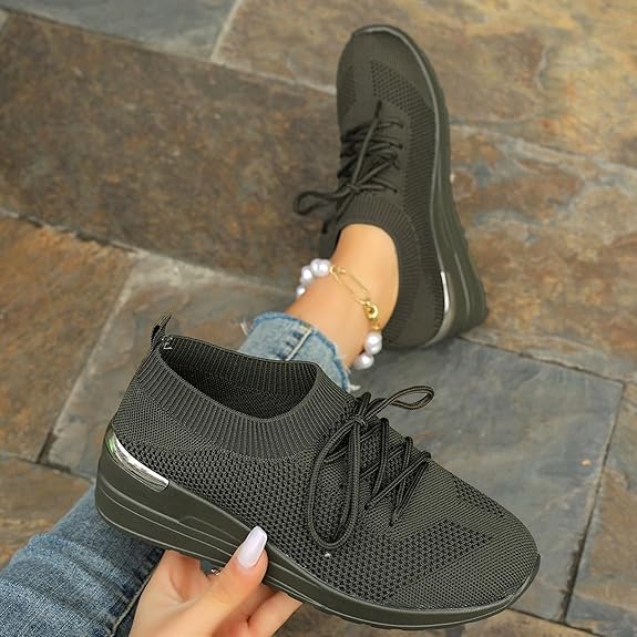 Women's Lightweight Comfortable Breathable Arch Support Slip-On Sneakers