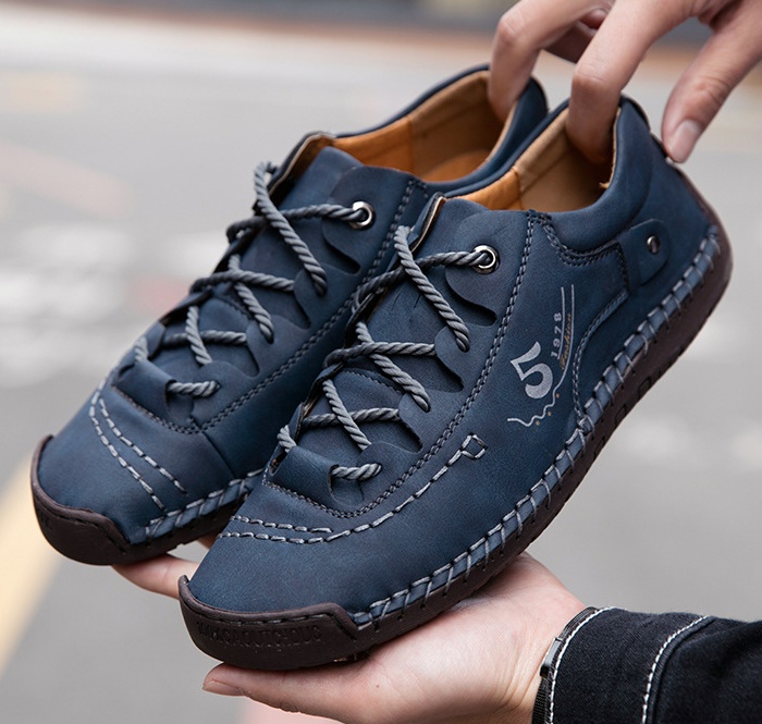 Scarpe ortopediche mediche Telvawear®: progettate ergonomicamente per alleviare il dolore alla schiena, ai piedi e alle articolazioni.