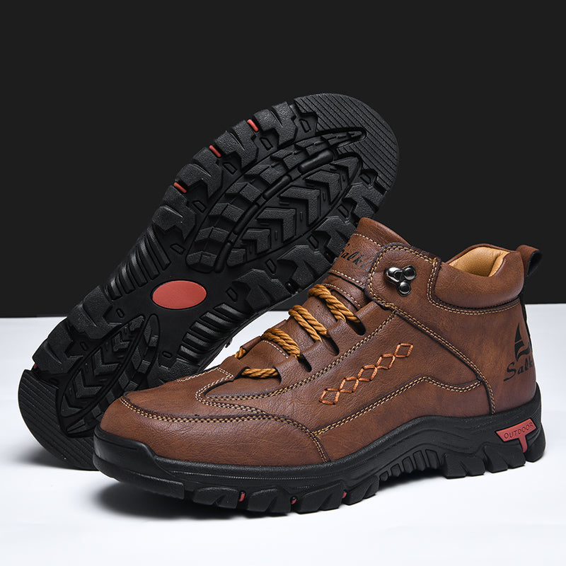 ⏰Limited-Time 70% OFF – Men's Orthopedic Handmade Leather Driving Boots–Pressure Relief, Waterproof, Slip-Resistant, Wide Toe, Arch&Ankle Support for Everyday & Travel