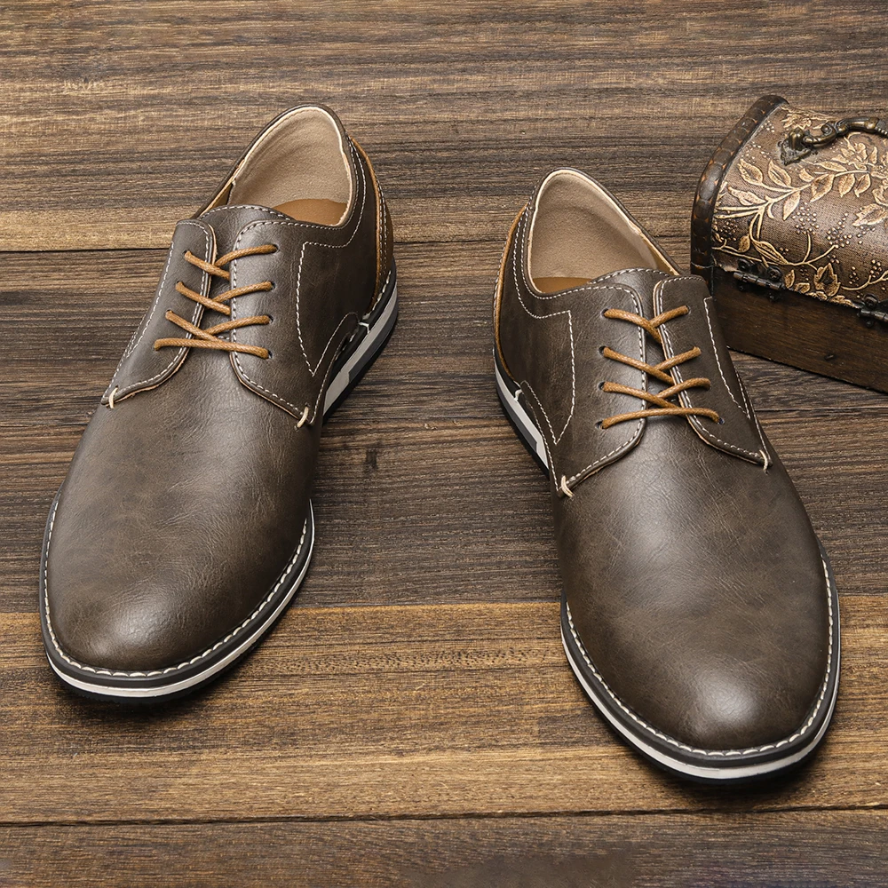 Extra Wide Men’s Leather Shoes – Breathable & Comfortable Casual Footwear
