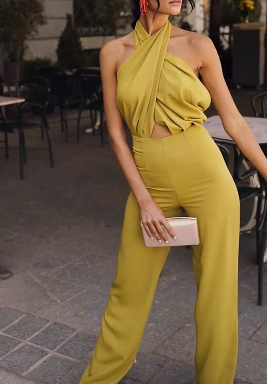 Volantes con cuello halter