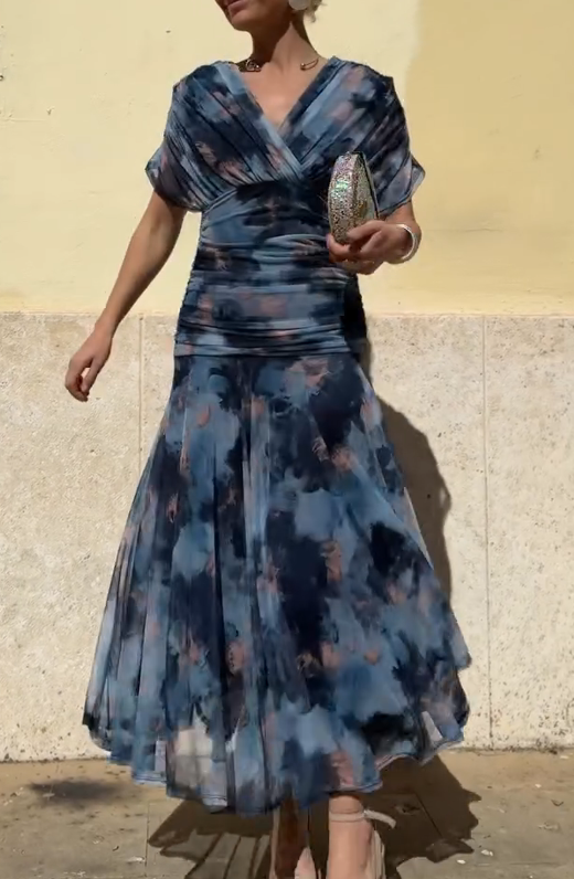 Gradient gradient V-neck long skirt
