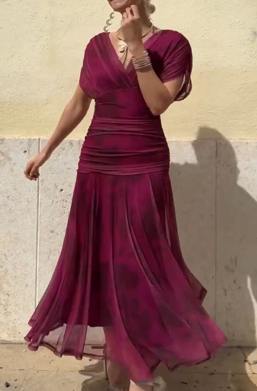 Gradient gradient V-neck long skirt