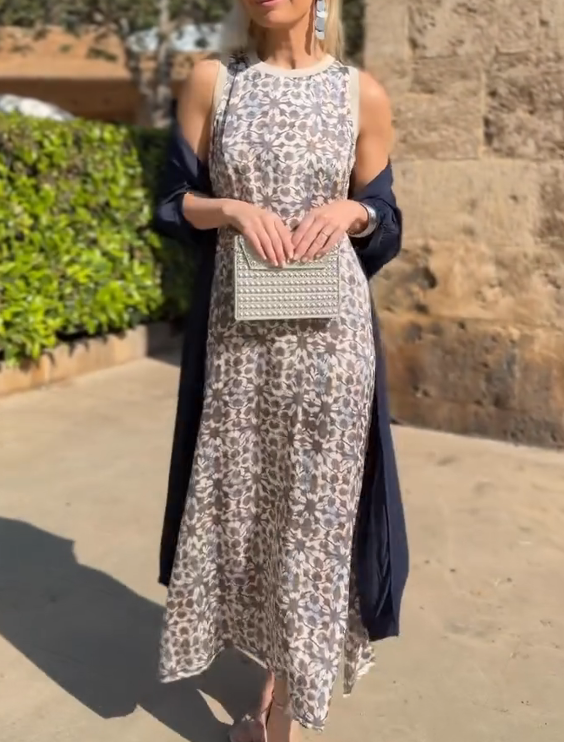 Retro Print Sleeveless Satin Dress