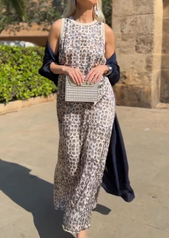 Retro Print Sleeveless Satin Dress