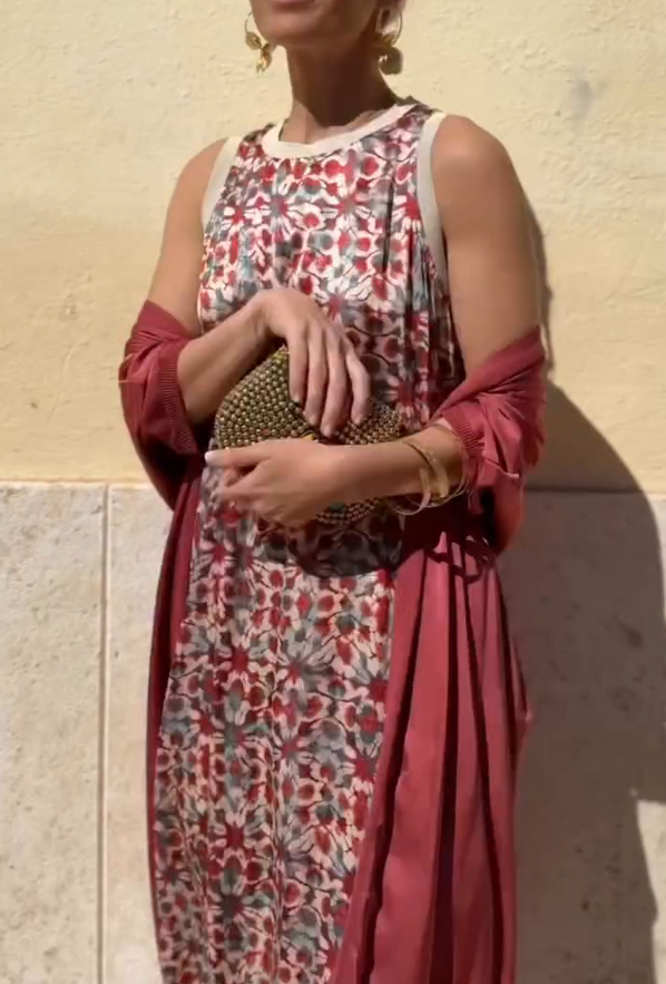 Retro Print Sleeveless Satin Dress