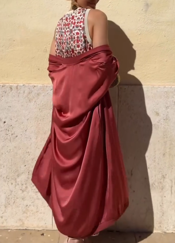 Retro Print Sleeveless Satin Dress