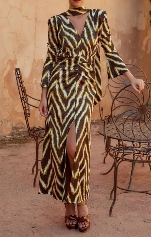 Black and yellow pleated skirt