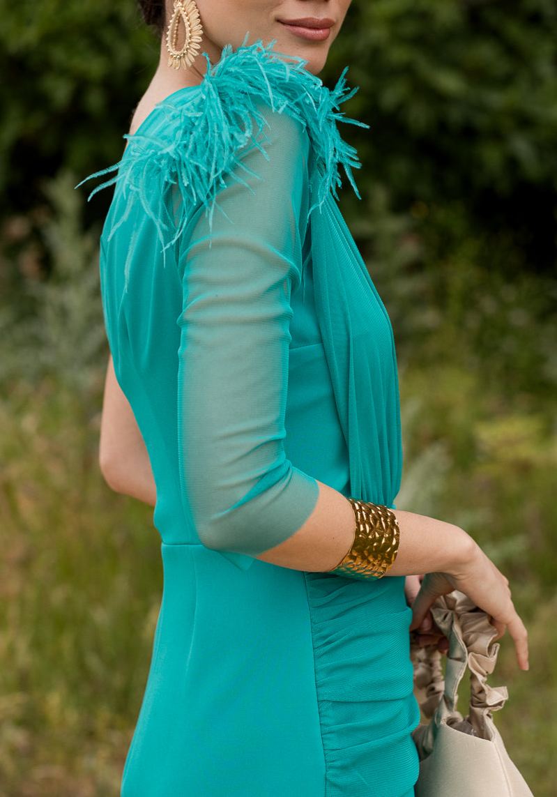 Vestido midi drapeado asimétrico aguamarina