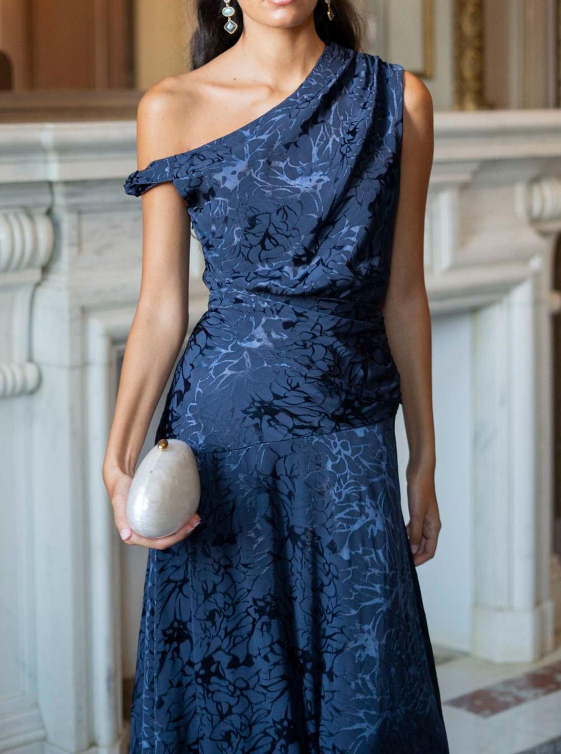 Lara night blue