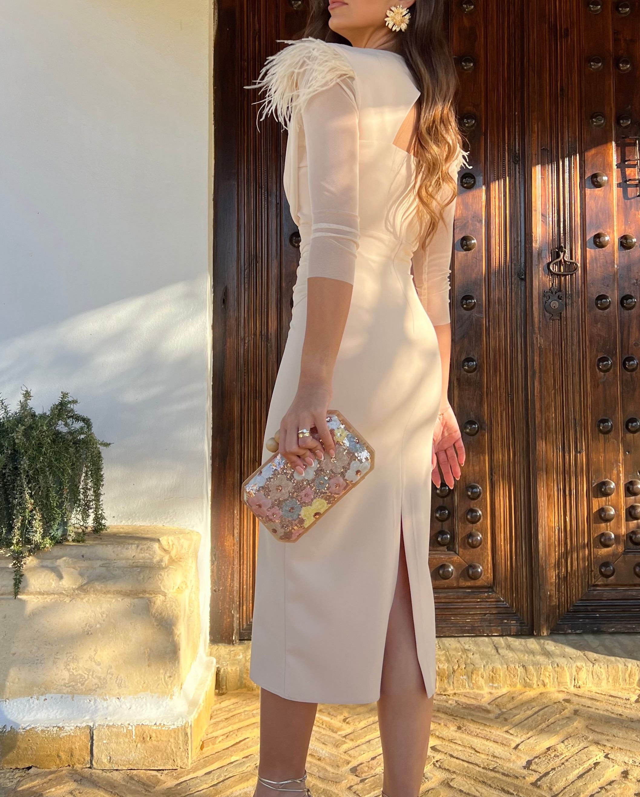 Vestido Leonor Beige “Made in Spain” Escote V
