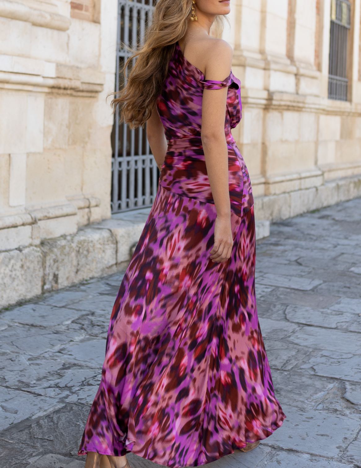 Lara Fucsia