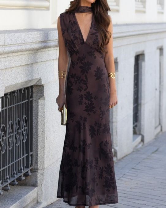 Flocked Print Sleeveless Maxi Dress
