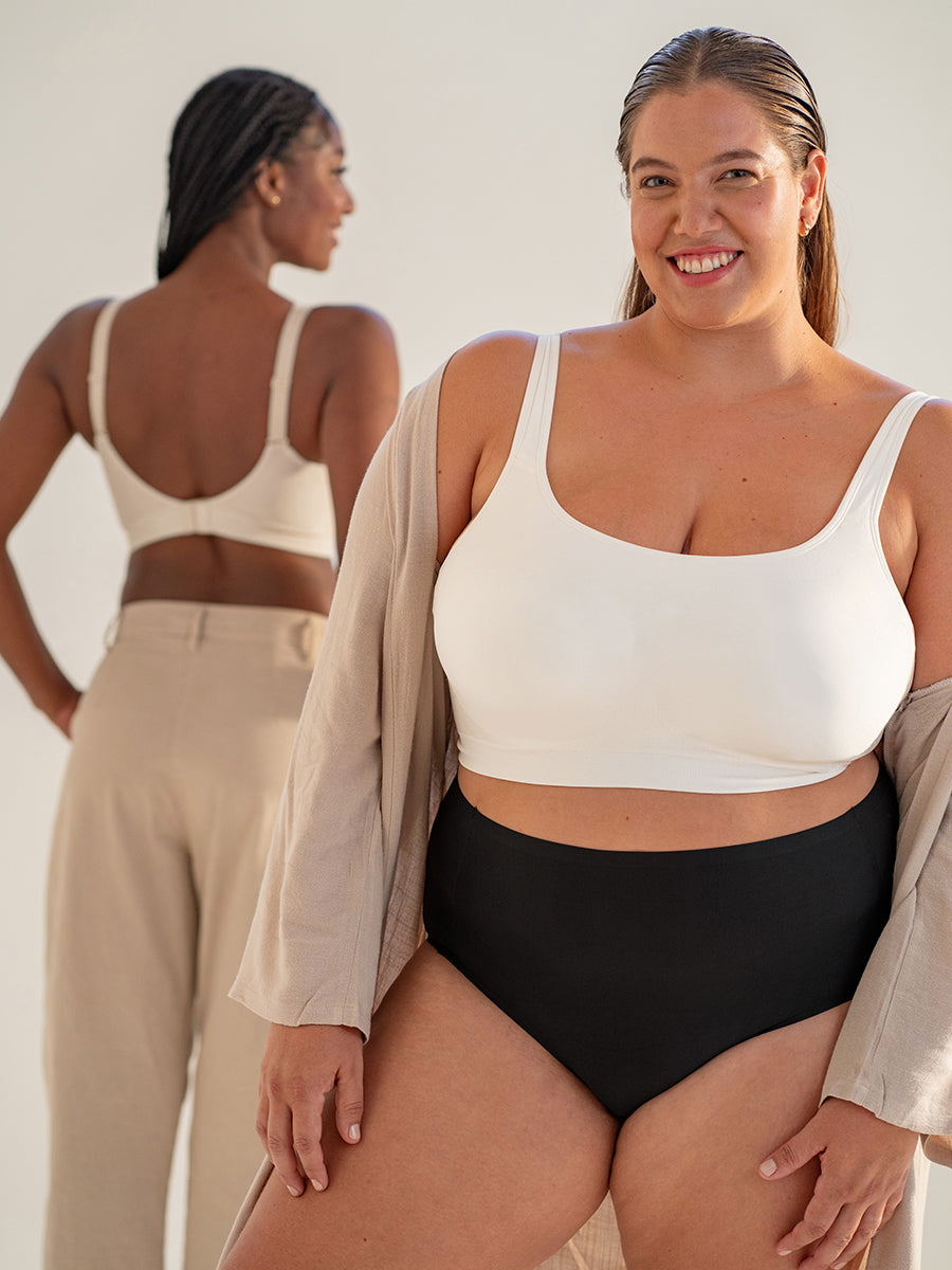 Essentials Everyday Comfort Straps Wireless Shaping Bra
