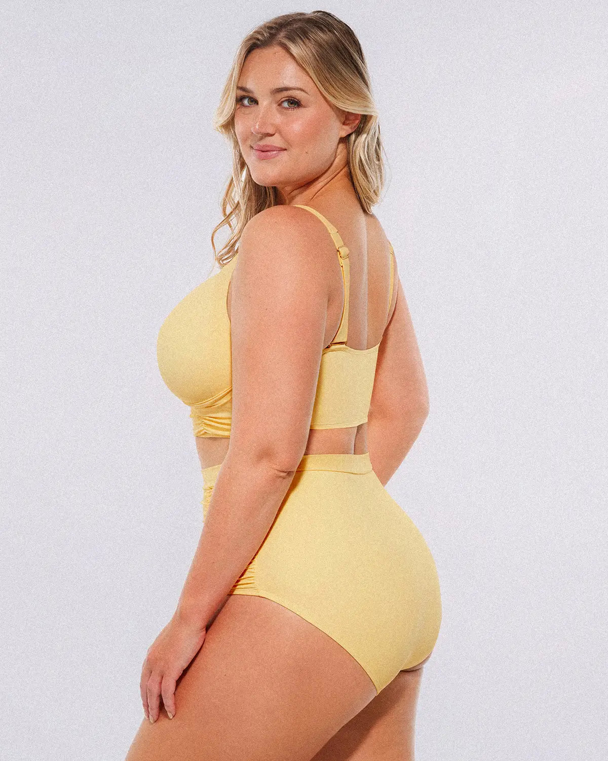 Smart Sculpt™ Twist-Front Bikini Top & High-Waisted Bottom Set