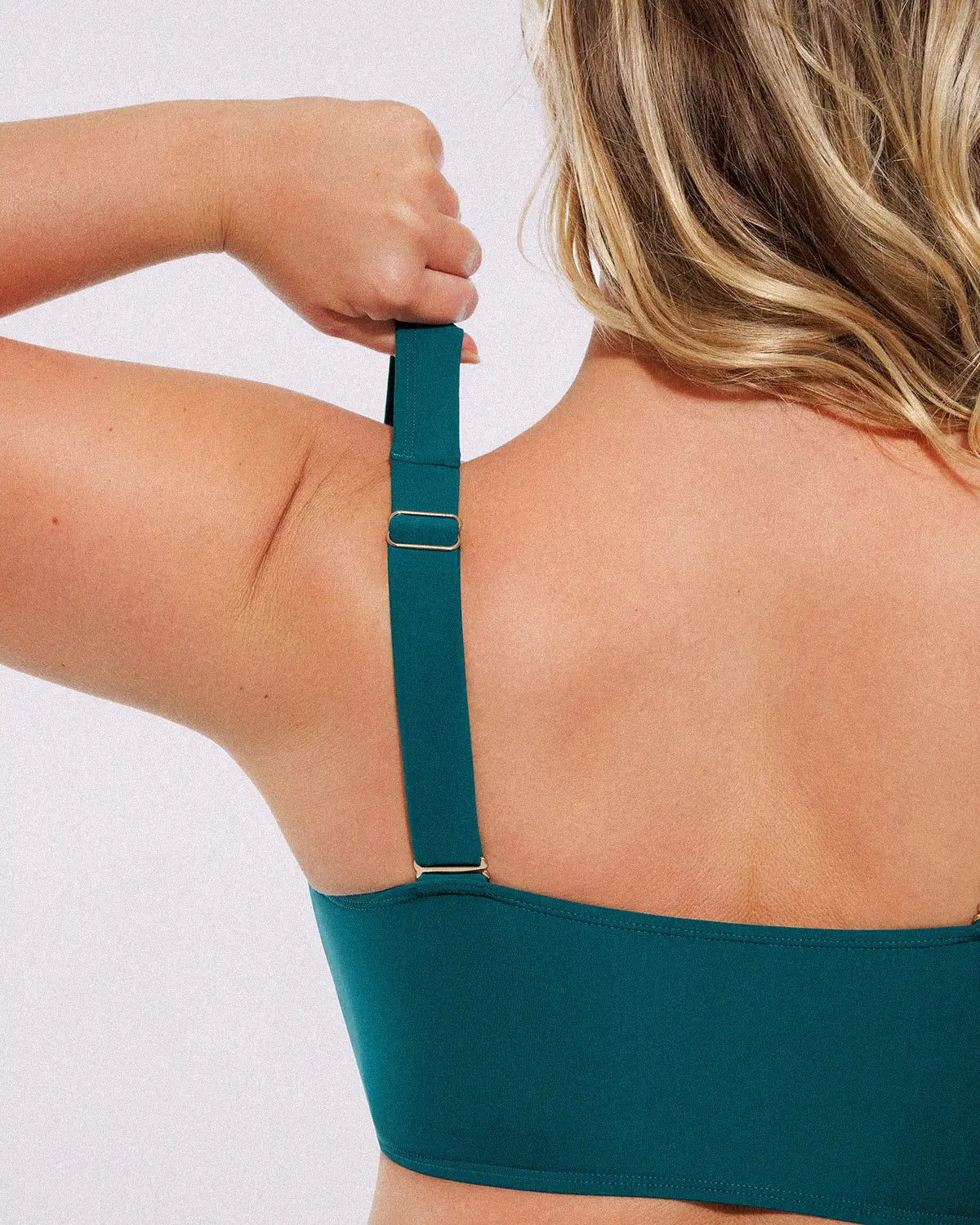 Smart Sculpt™ Twist-Front Bikini Top & High-Waisted Bottom Set