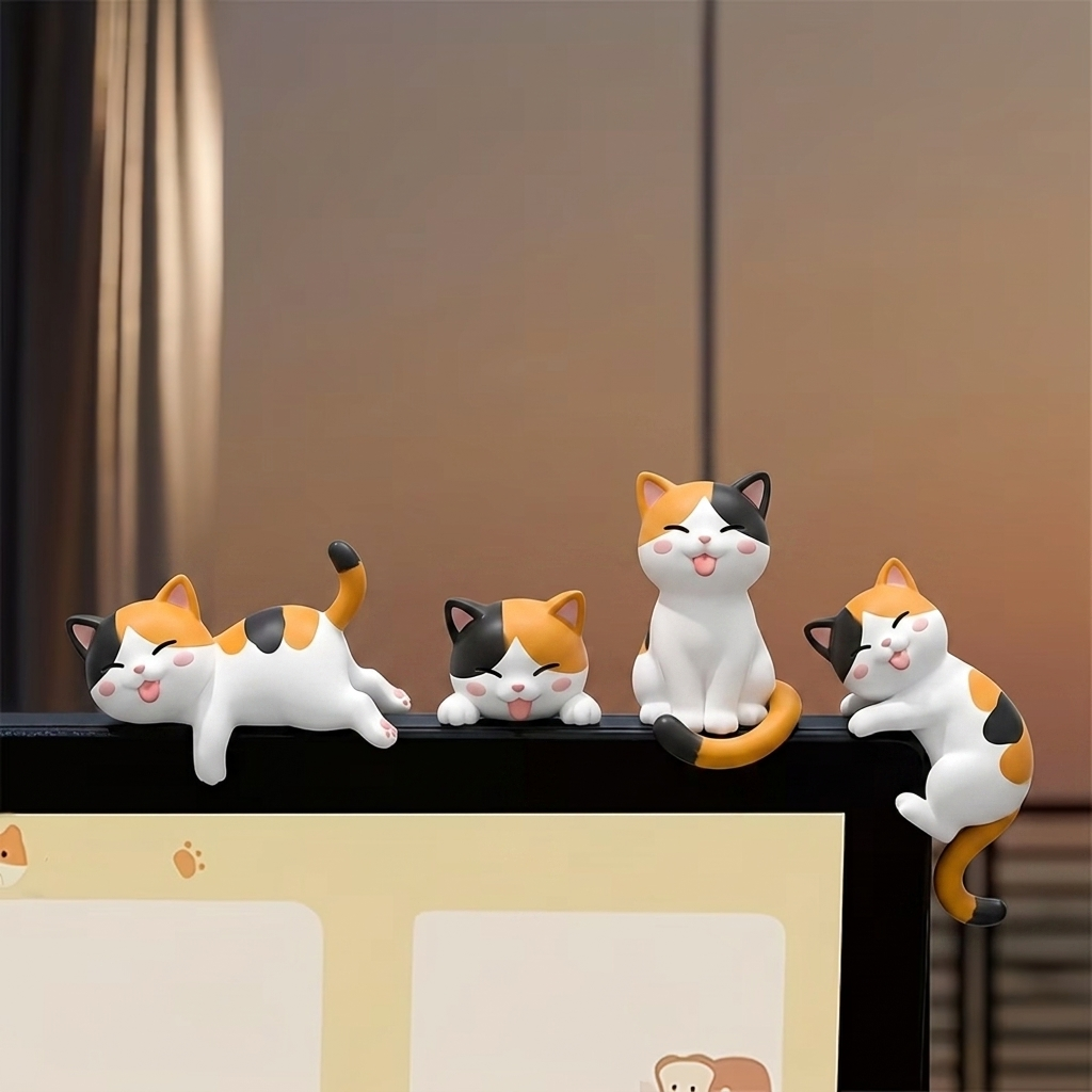 Cute 3D Custom Mini Ornaments of Characters or Pets | Made of resin, compatible with cars and offices, multi-purpose for dashboard/desktop/hanging, cartoon theme, perfect for Valentine's Day gifts.